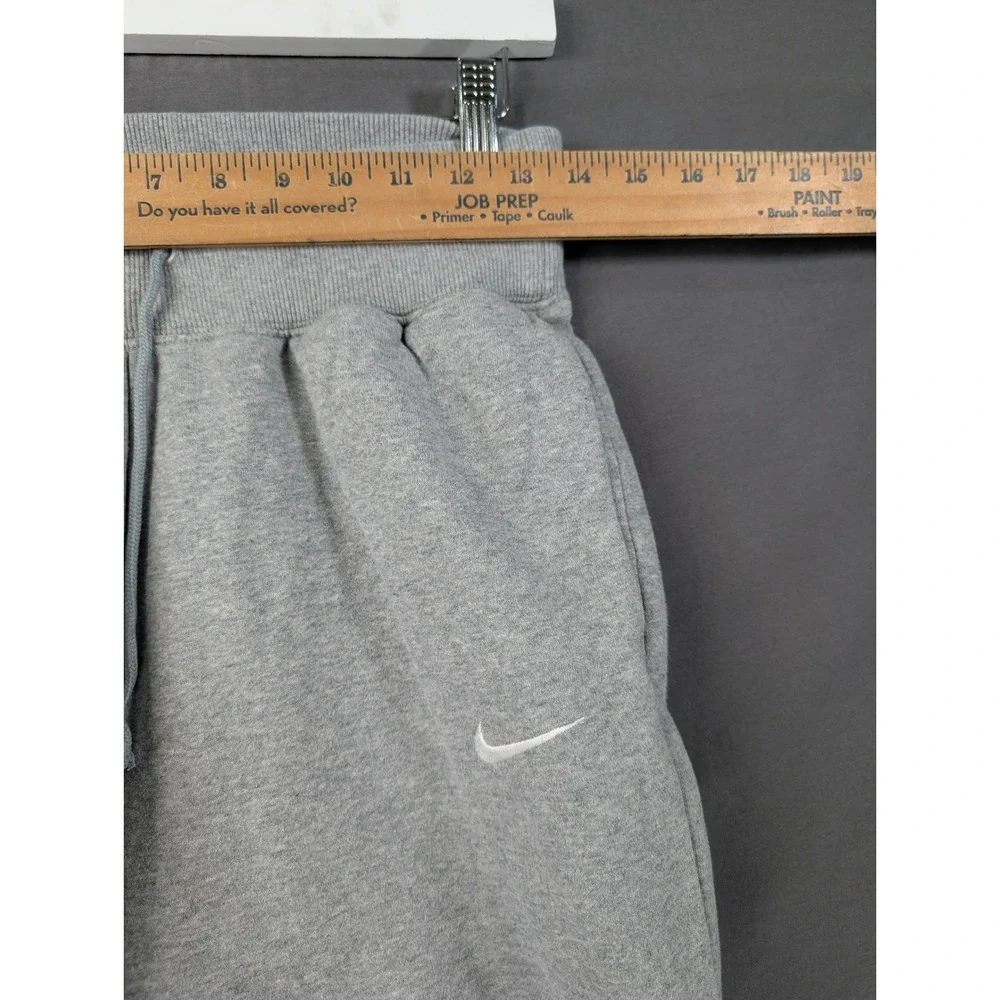 Nike womens phoenix